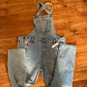 Petite Old navy distressed denim overalls